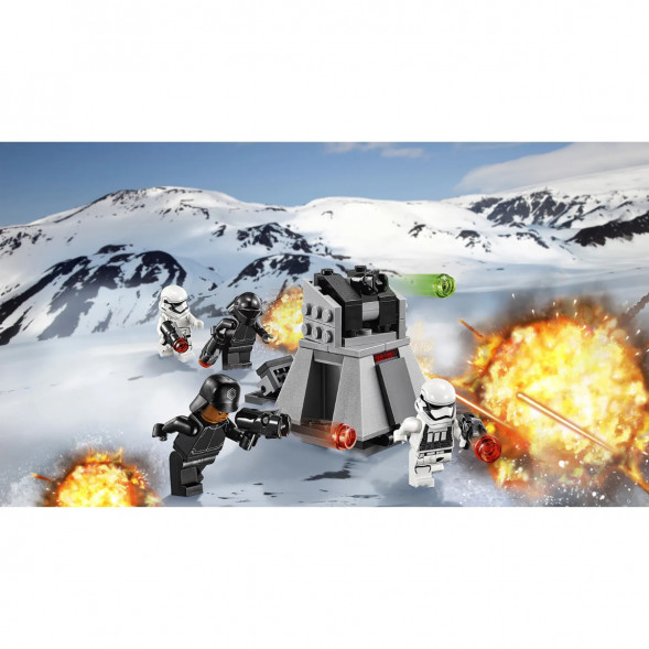 Конструктор LEGO Star Wars 75132 Боевой набор Первого Ордена в Комсомольске-на-Амуре