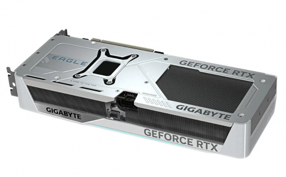 Видеокарта Gigabyte RTX 5070 EAGLE OC ICE SFF 12G, 12 Гб GDDR7 в Комсомольске-на-Амуре