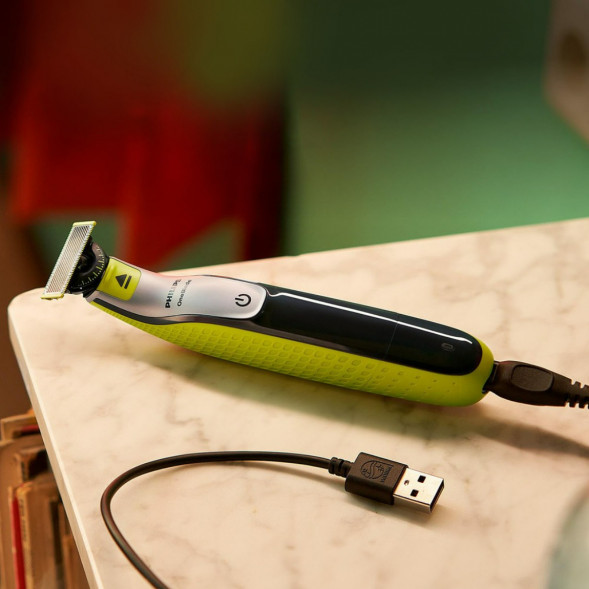 Триммер Philips OneBlade QP2734/31 в Комсомольске-на-Амуре