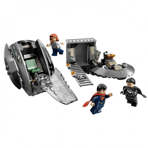 Конструктор LEGO Super Heroes 76009 Супермен: Побег черного Зеро в Комсомольске-на-Амуре