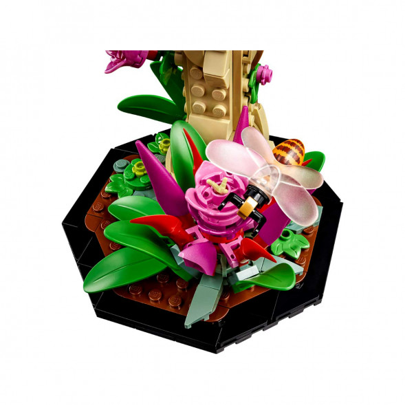 Конструктор LEGO Ideas 21342 Коллекция насекомых в Комсомольске-на-Амуре