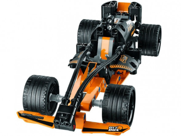 Конструктор LEGO Technic 42026 Чёрный гоночный автомобиль в Комсомольске-на-Амуре