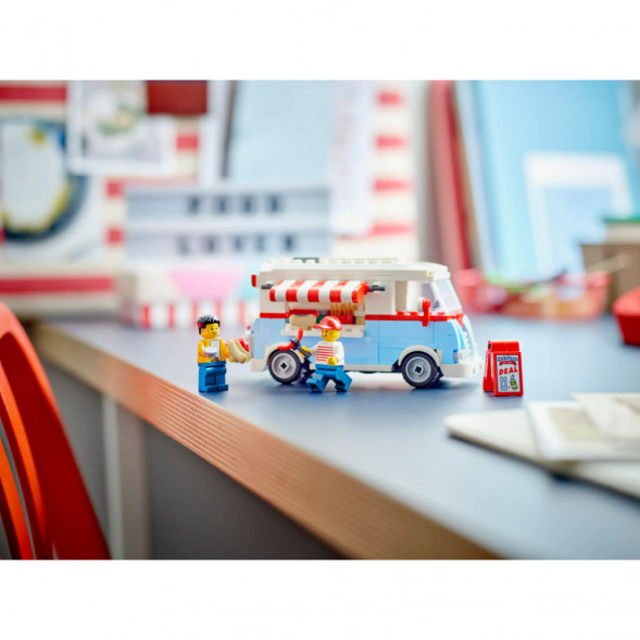 Конструктор LEGO Icons 40681 Ретро фуд трак в Комсомольске-на-Амуре