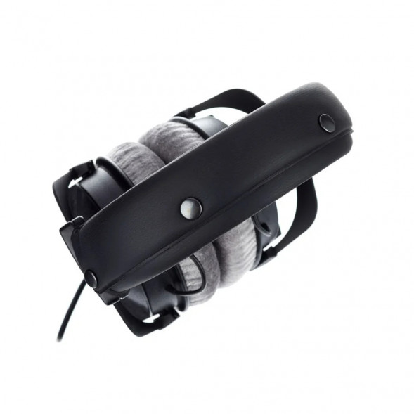 Наушники Beyerdynamic DT 770 Pro (80 Ohm) в Комсомольске-на-Амуре