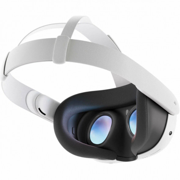 Шлем виртуальной реальности Oculus Quest 3 - 128 GB в Комсомольске-на-Амуре